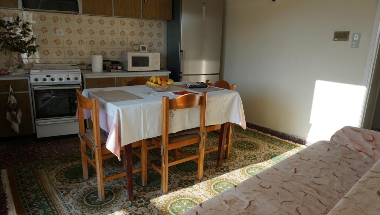 Santa Monica Prestige Apartment Tríkala Екстериор снимка